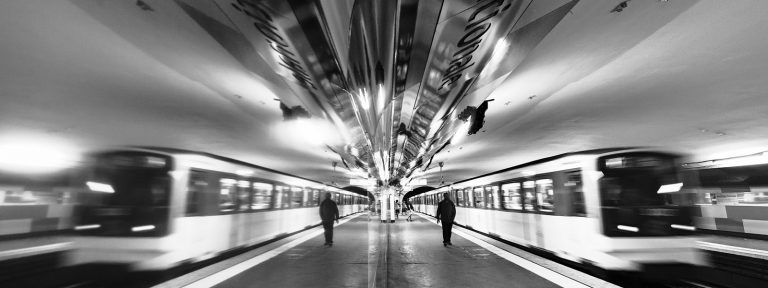 De Matrix à TRON : le potentiel incroyable de l'infrarouge nocturne 5 banniere article blog nuances de gris